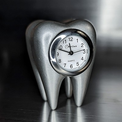 TOOTH MINIATURE MOLAR DENTAL DENTIST ORTHODONTIST COLLECTIBLE MINI CLOCK GIFT