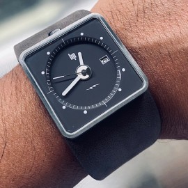 Lip Big TV Black Taupe  Watch