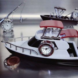 BOAT MINIATURE YACHT COLLECTIBLE MARINE COLLECTIBLE MINI CLOCK