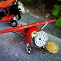 CESSNA AIRPLANE MINIATURE PLANE AVIATION FLIGHT PILOT COLLECTIBLE MINI CLOCK 