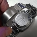 COMMODORE AUTHENTIC VINTAGE 1970s RED DISPLAY LED WATCH MINT CONDITION NOS