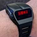 GLADIATOR DRIVERS STYLE 1970s RETRO OLED WATCH On Wrist