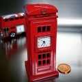 PHONE BOOTH MINIATURE BRITISH RED TELEPHONE BOX MINI CLOCK TOURISM SOUVENIR